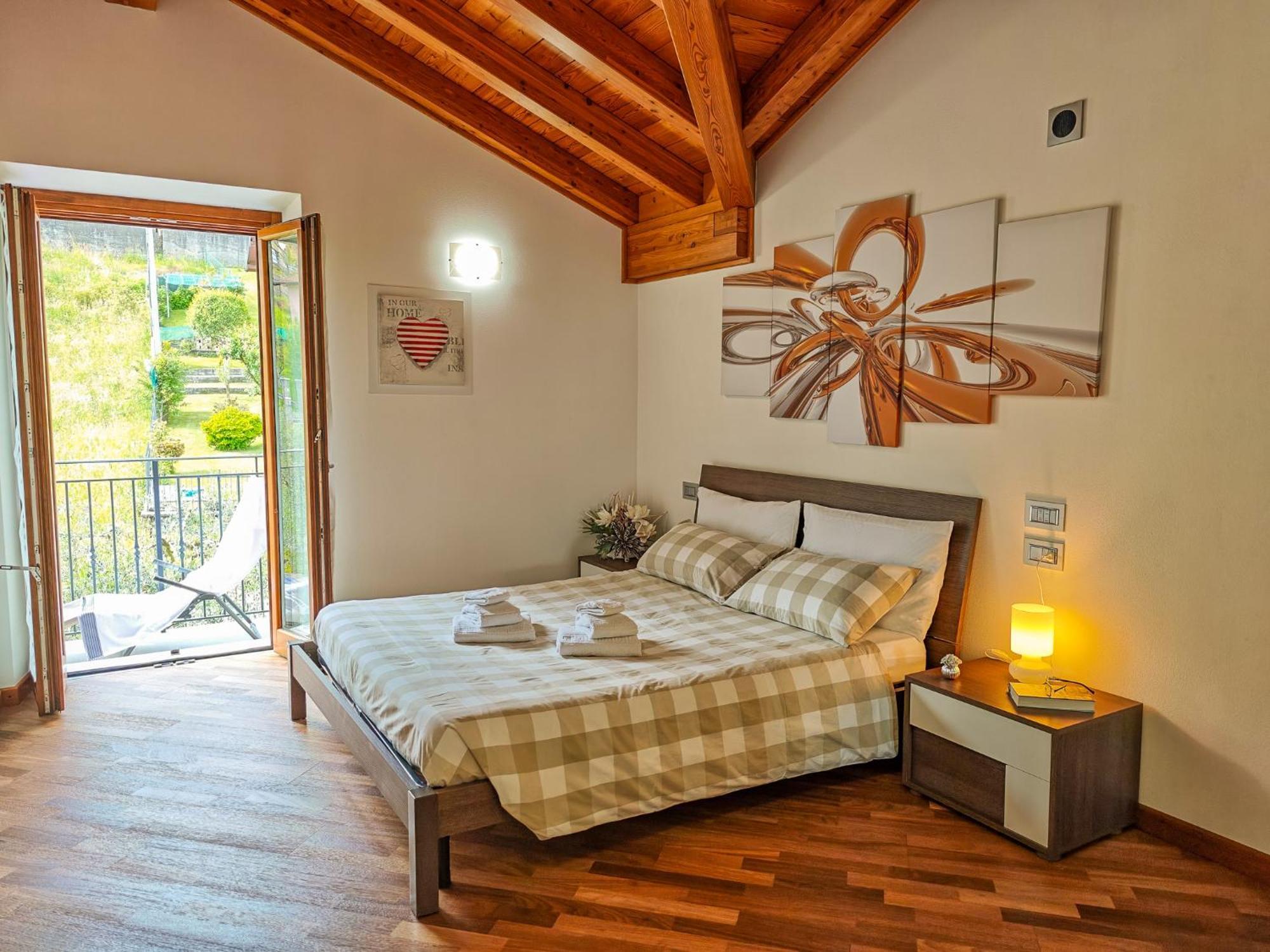 Torretta - Ferienwohnung Stazzona Exterior foto